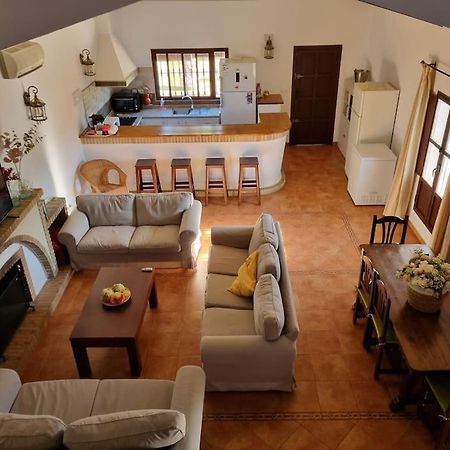Вилла Finca Campo Alegre Утрера Экстерьер фото